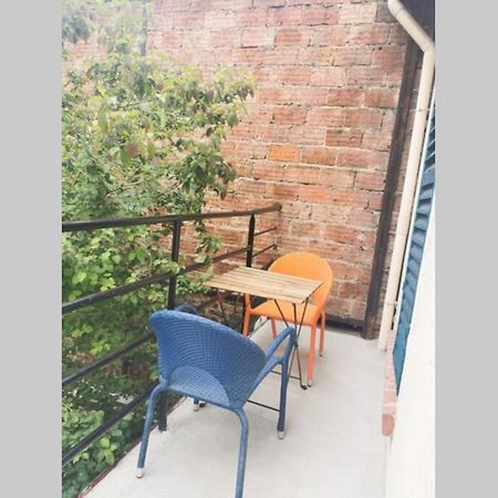 #4 Joli Appartement A 2 Pas Du Metro Et Paris 20 Bagnolet Εξωτερικό φωτογραφία